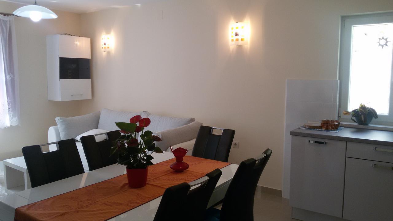 Apartment Anita Водице Екстер'єр фото